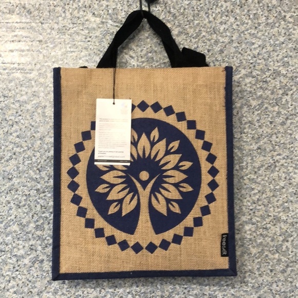 Freeset Woven Burlap Tote Bag - Picture 6 of 7